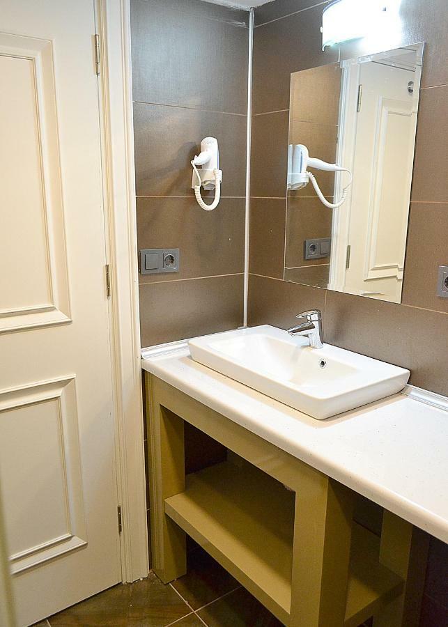 Mephisto Apartment Стамбул Экстерьер фото